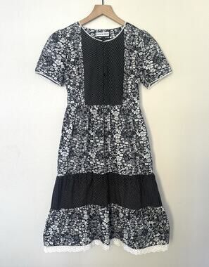 Cottage Core Tiered Midi Dress Frock Shop Size S Floral Eyelet Crochet Prairie